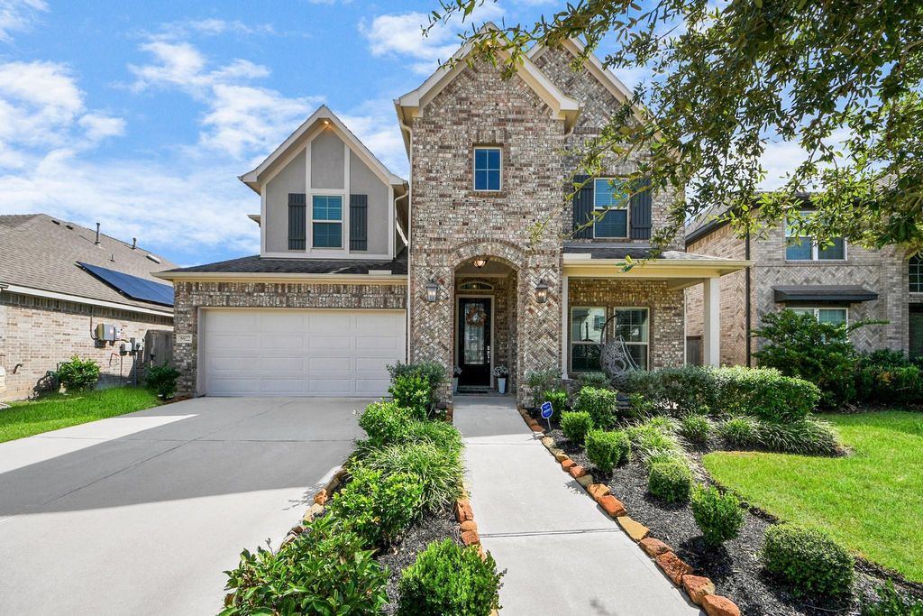Photo of 8922 Golden Mist Drive, Missouri City, TX 77459 (MLS # 34501259)