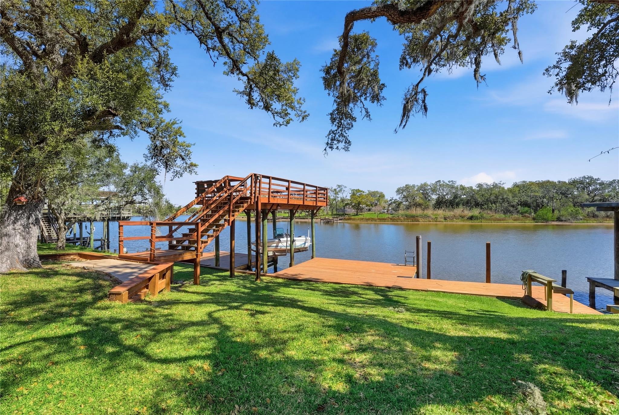 6674 County Road 659