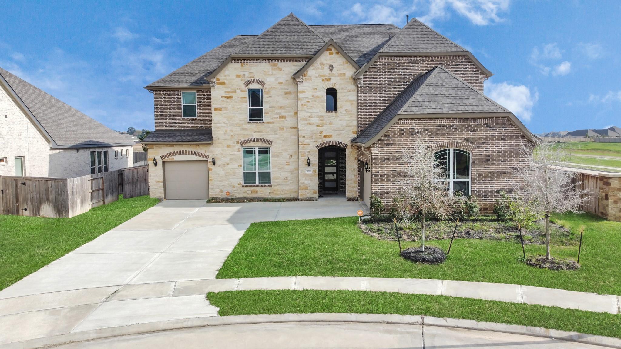 21302 Rose Loch Lane