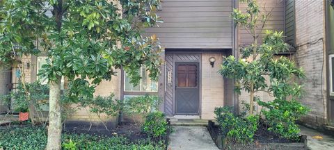 Photo of 2270 Gemini Street, Houston, TX 77058 (MLS # 80273451)