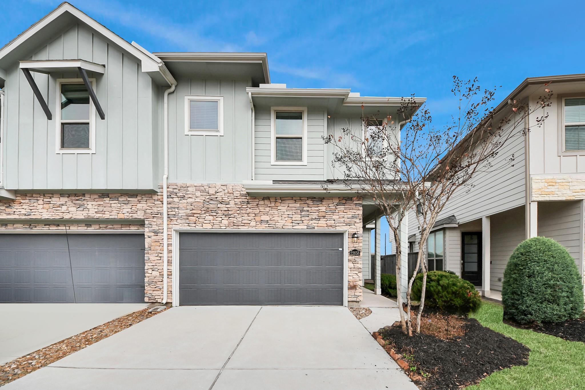 22658 Sutherland Bend Lane