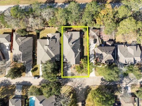 Tiny photo for 142 Golden Autumn Place, The Woodlands, TX 77384 (MLS # 17539546)