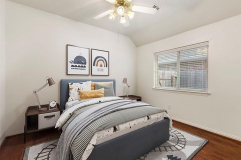 Tiny photo for 142 Golden Autumn Place, The Woodlands, TX 77384 (MLS # 17539546)