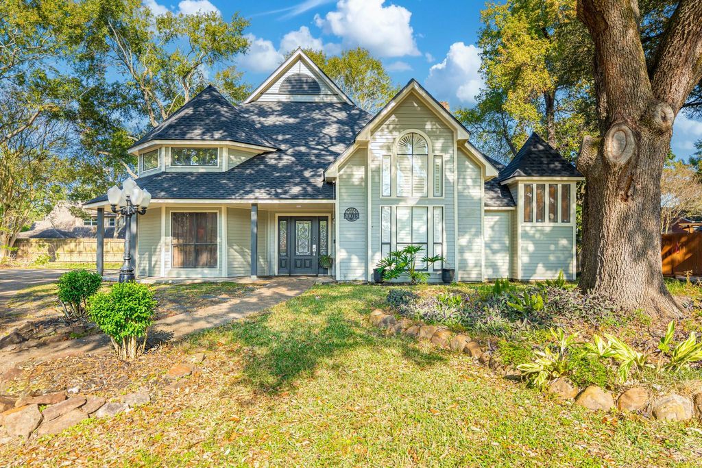 Photo of 20015 Bunker Bend Court, Humble, TX 77346 (MLS # 37374727)