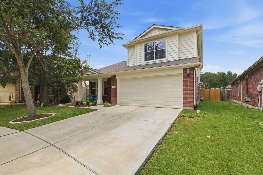 Photo of 19914 Nandina Knoll, Richmond, TX 77407 (MLS # 57414064)