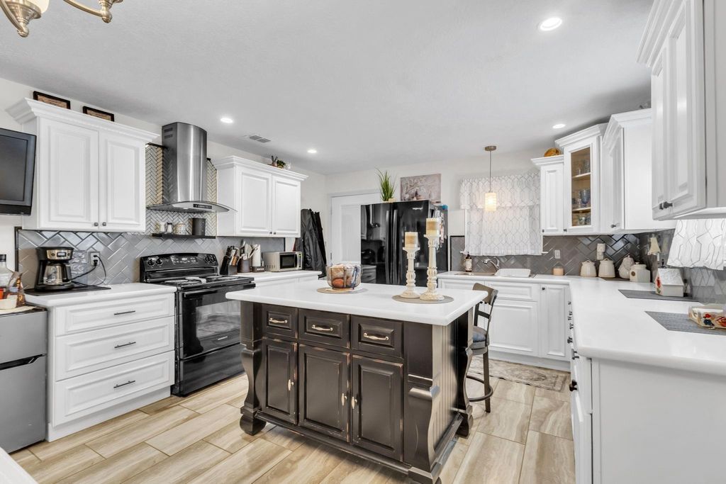 Photo of 2081 Us Highway 190 E, Woodville, TX 75979 (MLS # 30076742)