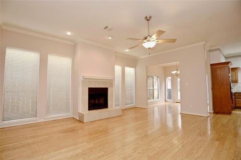 Photo of 1721 Potomac Drive #C, Houston, TX 77057 (MLS # 82147335)