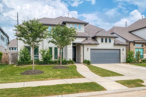Photo of 26119 Radiant River Trail, Richmond, TX 77406 (MLS # 17418821)