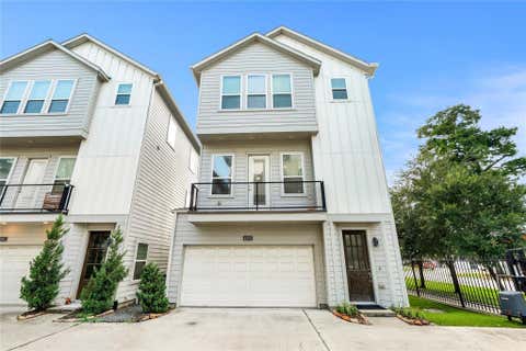 Homes For Rent - 420 W 28th Street #D<br/> Houston, TX 77008