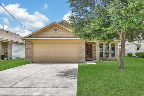 Photo of 16771 N Rail Drive, Conroe, TX 77385 (MLS # 44827313)