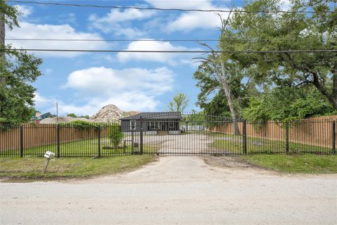 Photo of 2631 Mansfield Street, Houston, TX 77091 (MLS # 47858681)