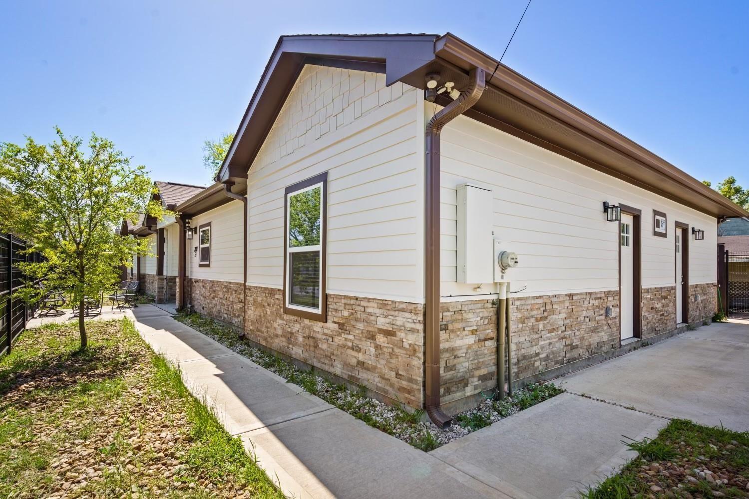 7101 Foster Street A