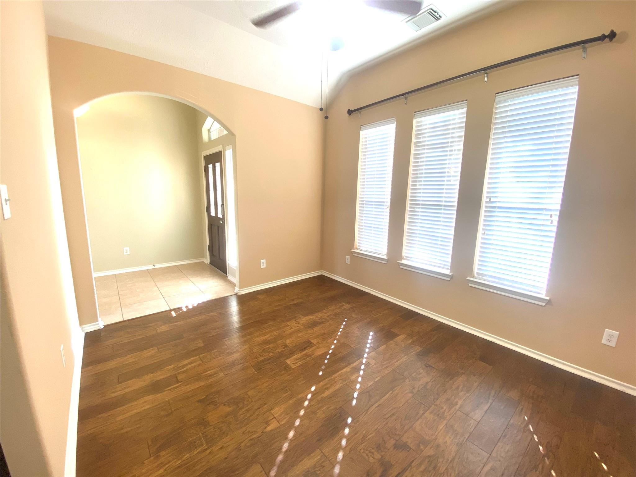 14930 Telge Lake Trail