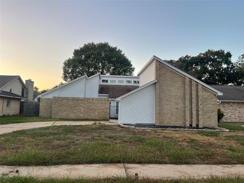 Photo of 1018 White Sands Road, Katy, TX 77450 (MLS # 75151671)