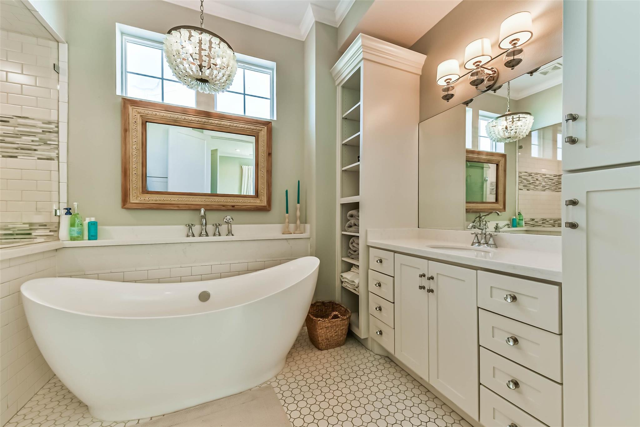 Galveston, Texas, 77554, United States, 4 Bedrooms Bedrooms, ,4 BathroomsBathrooms,Residential,Active,2021313