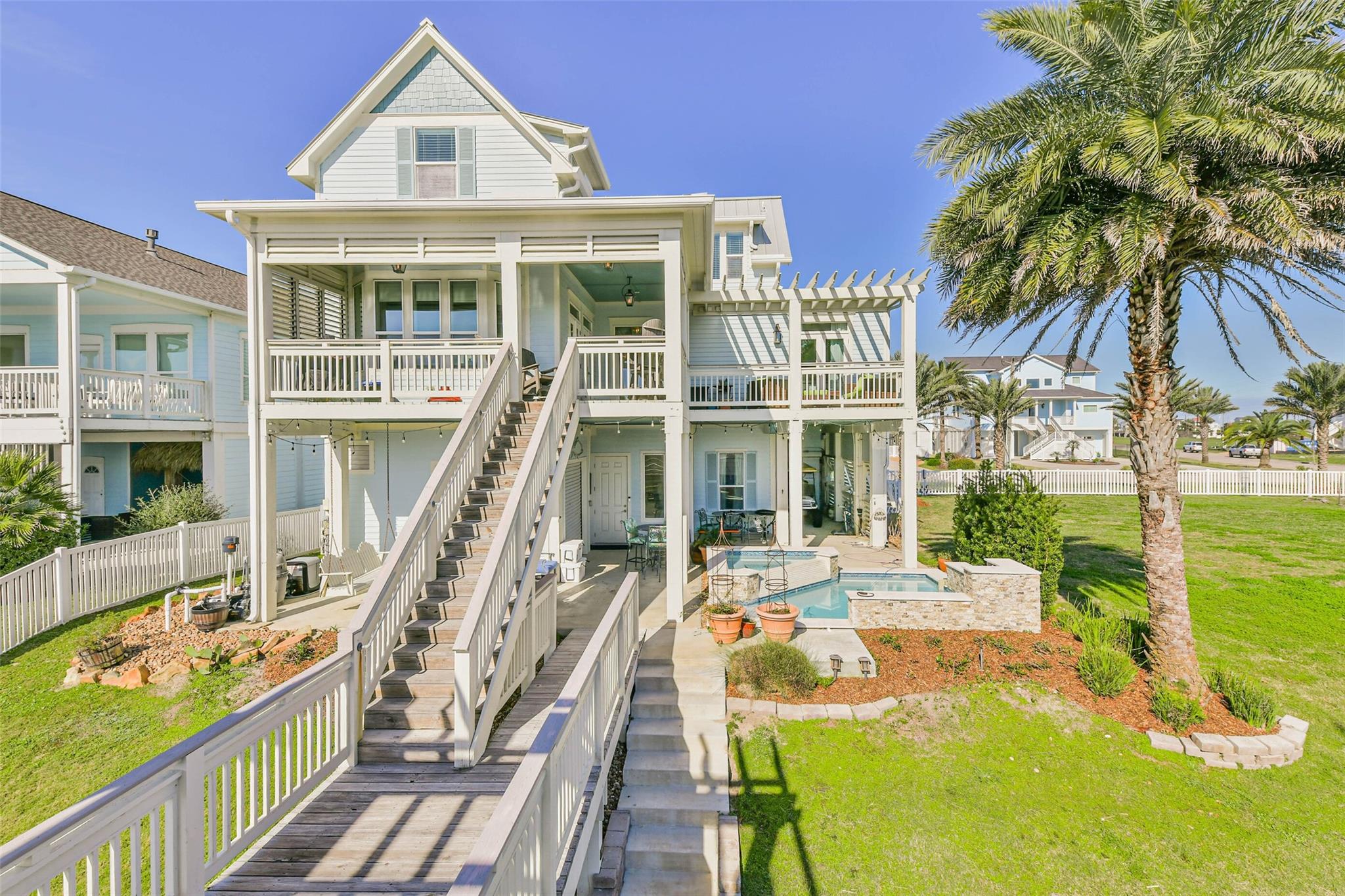 4118 Sand Hill Court