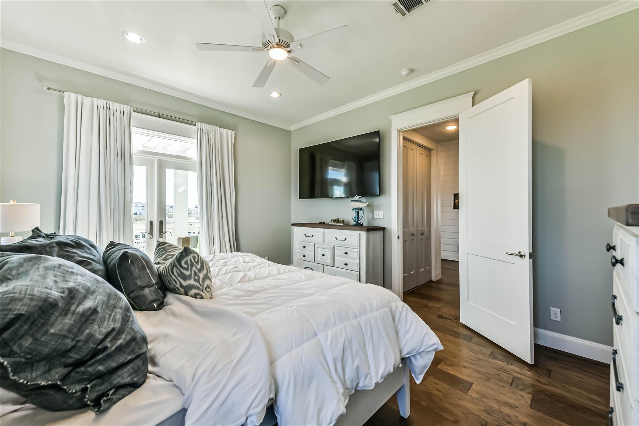Galveston, Texas, 77554, United States, 4 Bedrooms Bedrooms, ,4 BathroomsBathrooms,Residential,Active,2021313