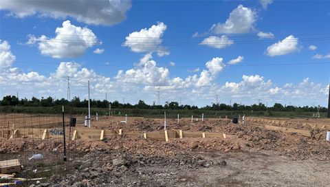 Tiny photo for 3424 Summercrisp Hollow Lane, Pearland, TX 77581 (MLS # 70962968)
