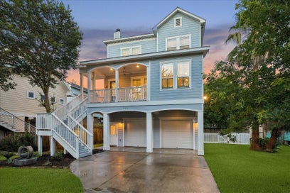 209 Queen Road Clear Lake Shores TX 77565