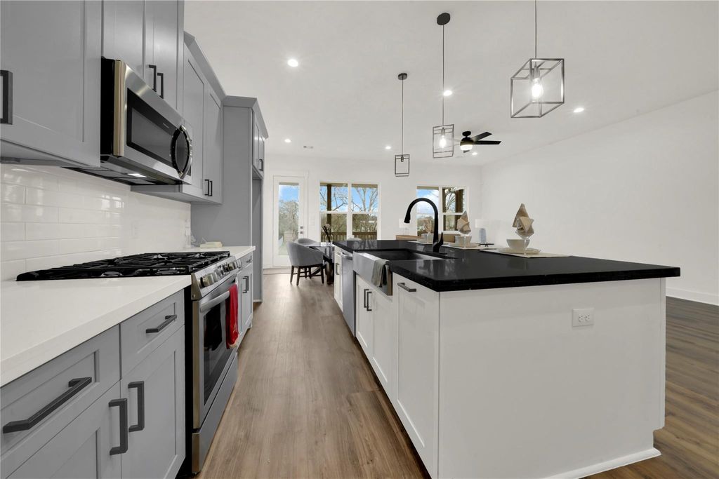 Photo of 4916 Lavender Street, Houston, TX 77026 (MLS # 26876253)