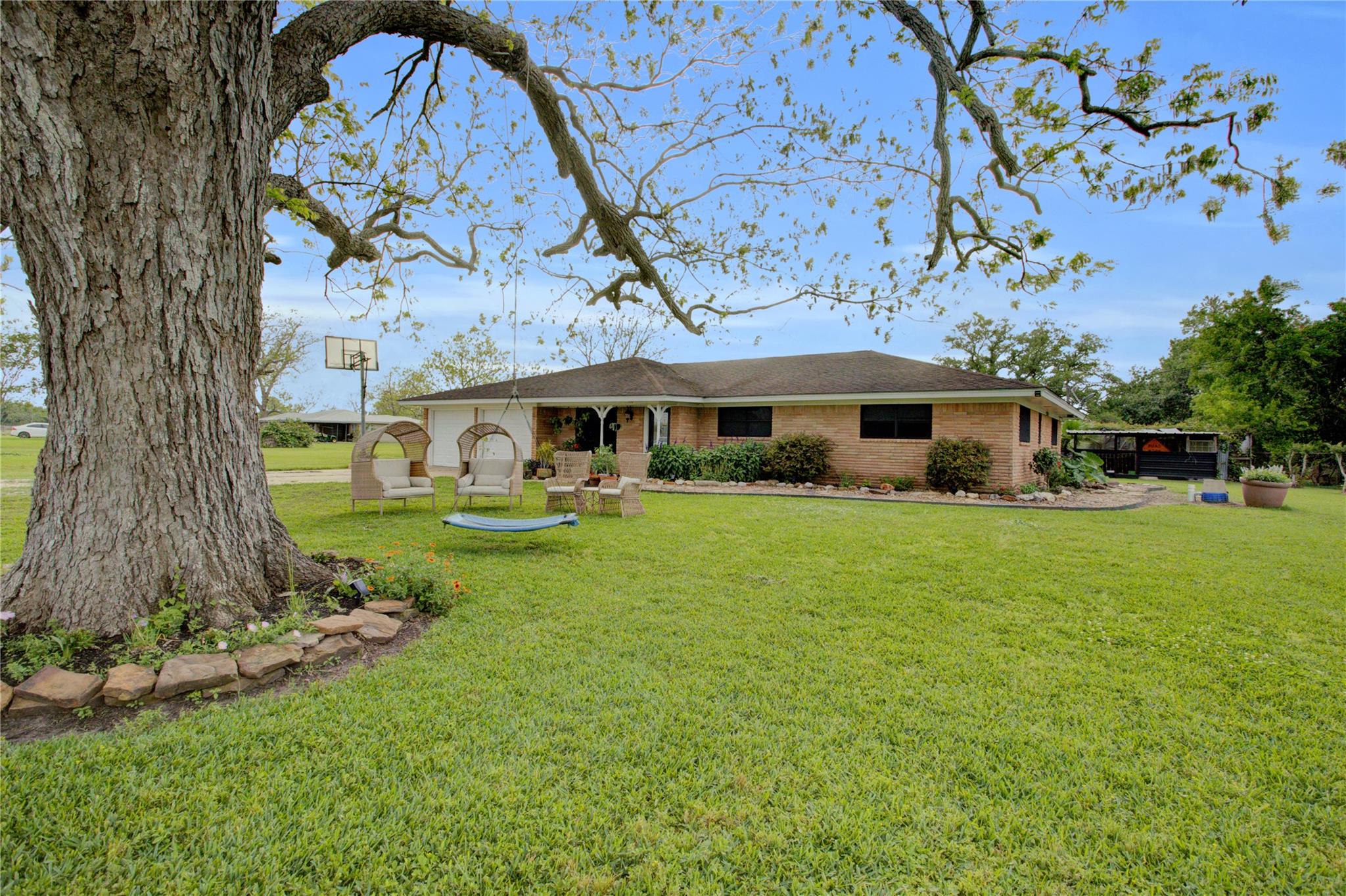 112 County Road 152