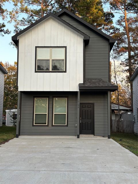 Photo of 10196 Barberry Street, Willis, TX 77318 (MLS # 82695941)