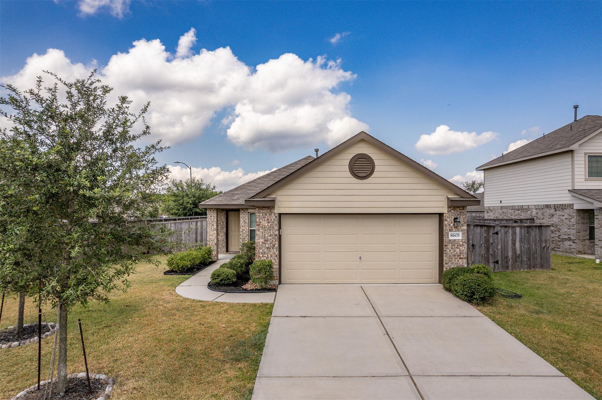 8603 River Crest Drive