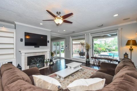 Photo of 7103 Adobe Meadows Court, Sugar Land, TX 77479 (MLS # 39826251)