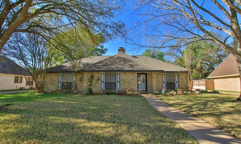 Photo of 15835 Mesa Gardens Drive, Houston, TX 77095 (MLS # 50500088)
