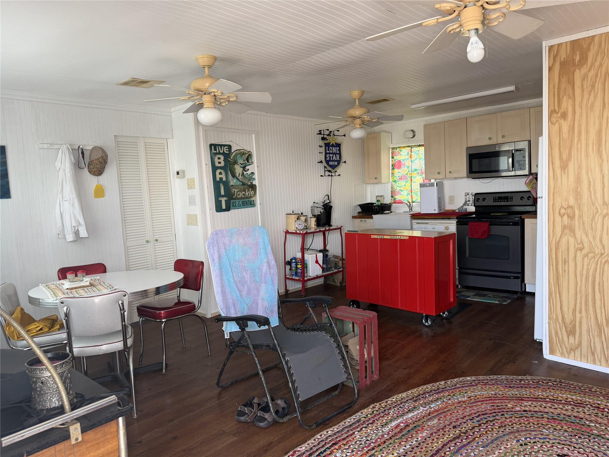 111 Dorsett Road