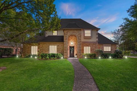 Homes For Sale - 16267 Salmon Lane<br/> Spring, TX 77379