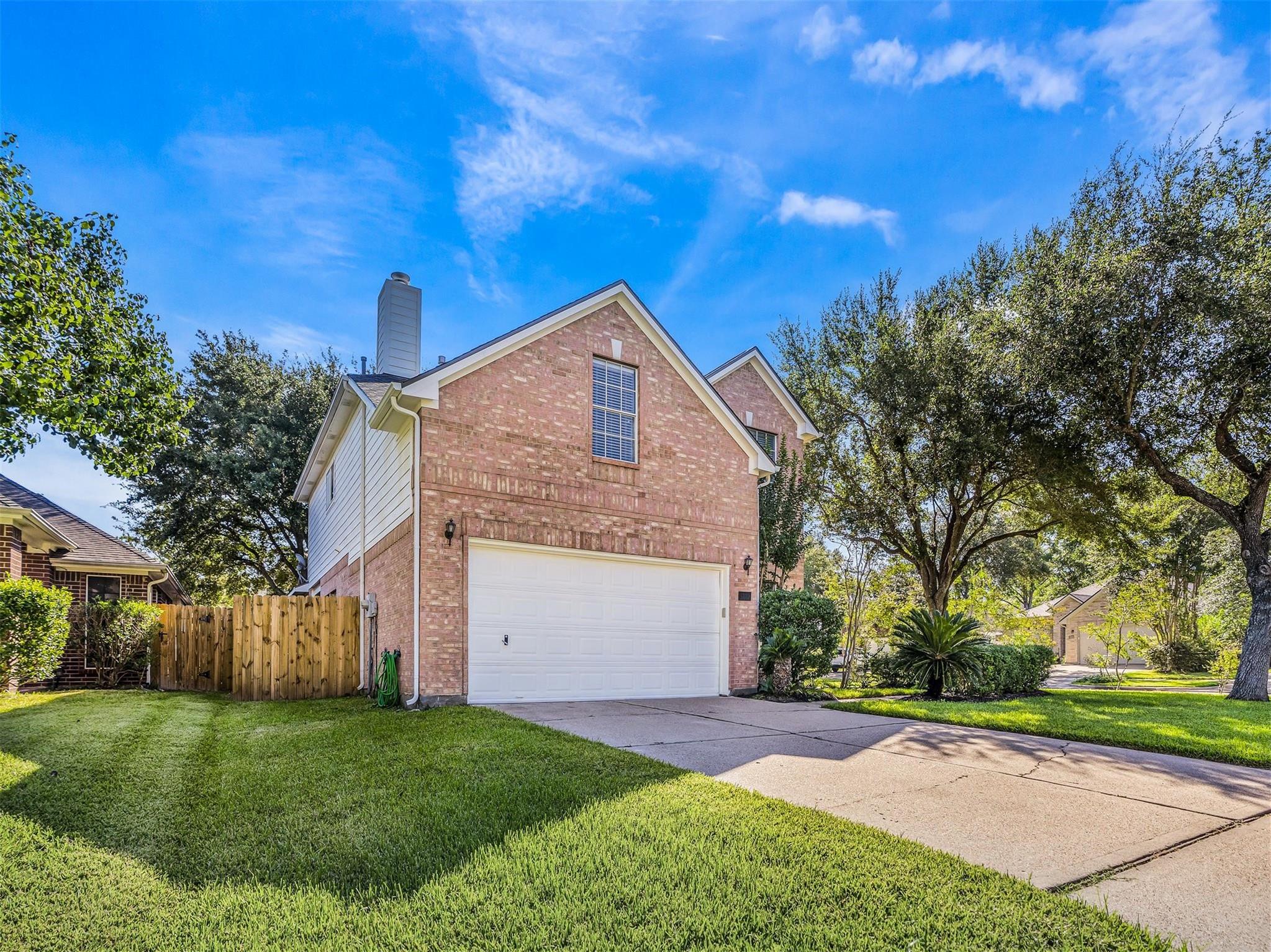 1827 Senca Springs Court