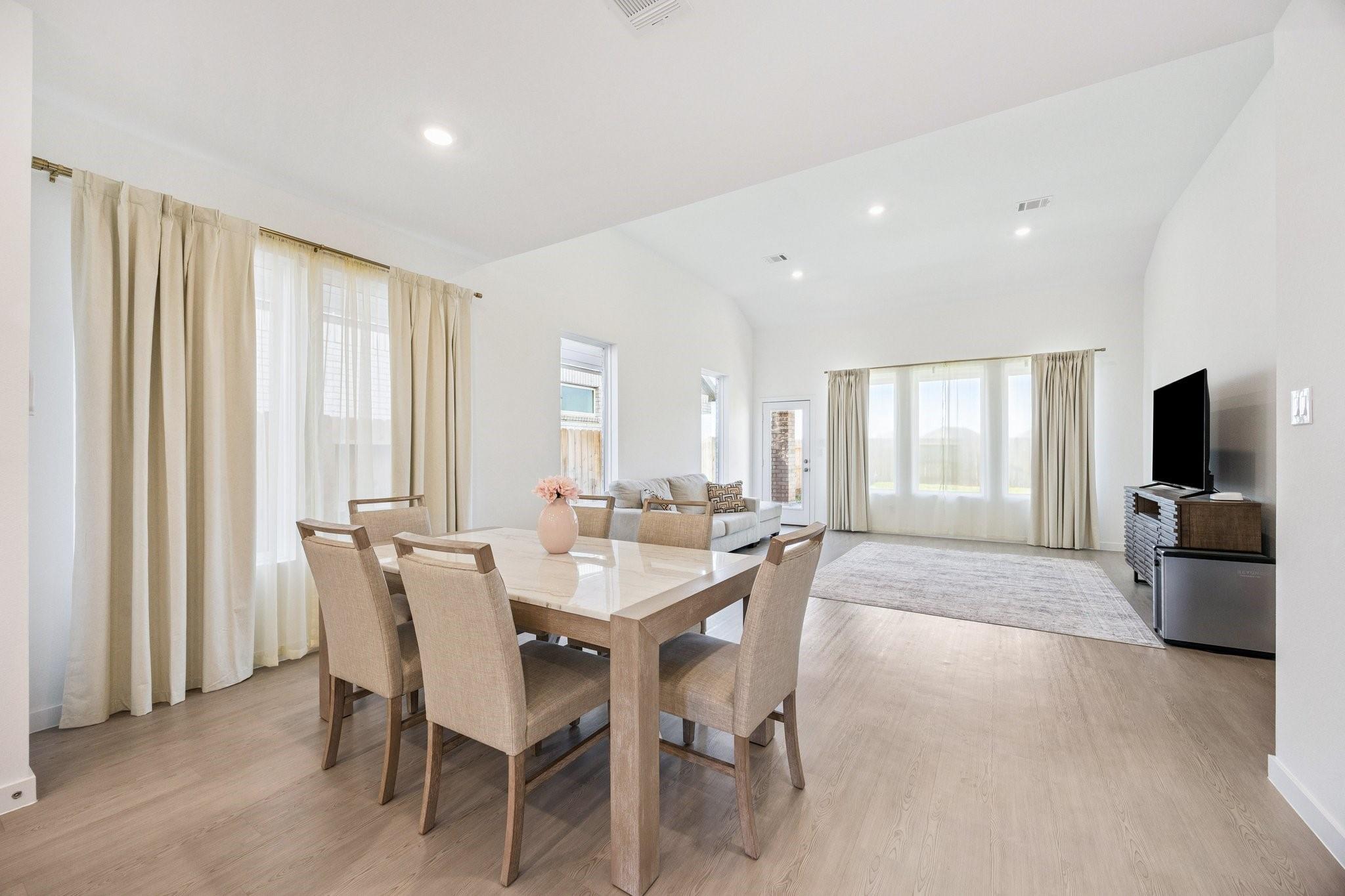 6307 Symphony Wave Drive