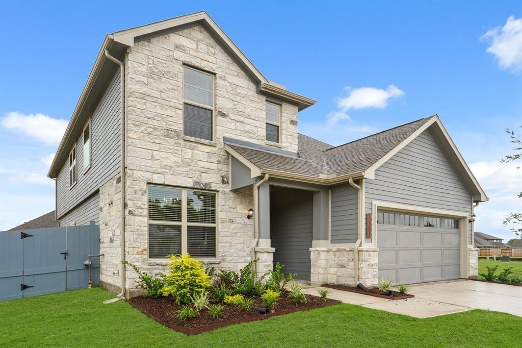 8414 Red Shiner Way
