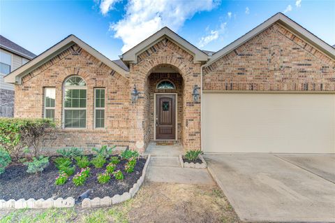 Photo of 6519 Point Hollow Lane, Rosenberg, TX 77469 (MLS # 48065698)