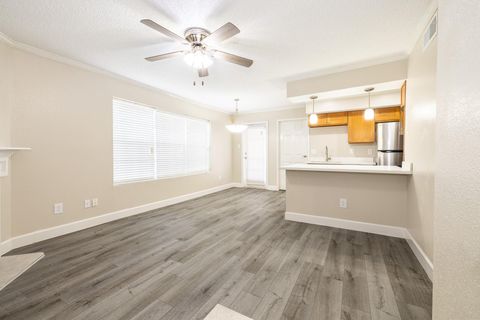Photo of 2750 Holly Hall Street #1711, Houston, TX 77054 (MLS # 37846425)