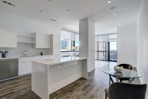 Photo of 1211 Caroline Street #1001, Houston, TX 77002 (MLS # 38952182)