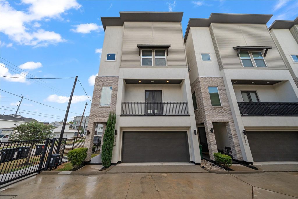 Photo of 2510 Tuam Street #G, Houston, TX 77004 (MLS # 6428779)