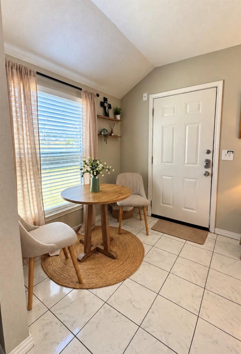Tiny photo for 1013 Bennington Street, Houston, TX 77022 (MLS # 33157864)