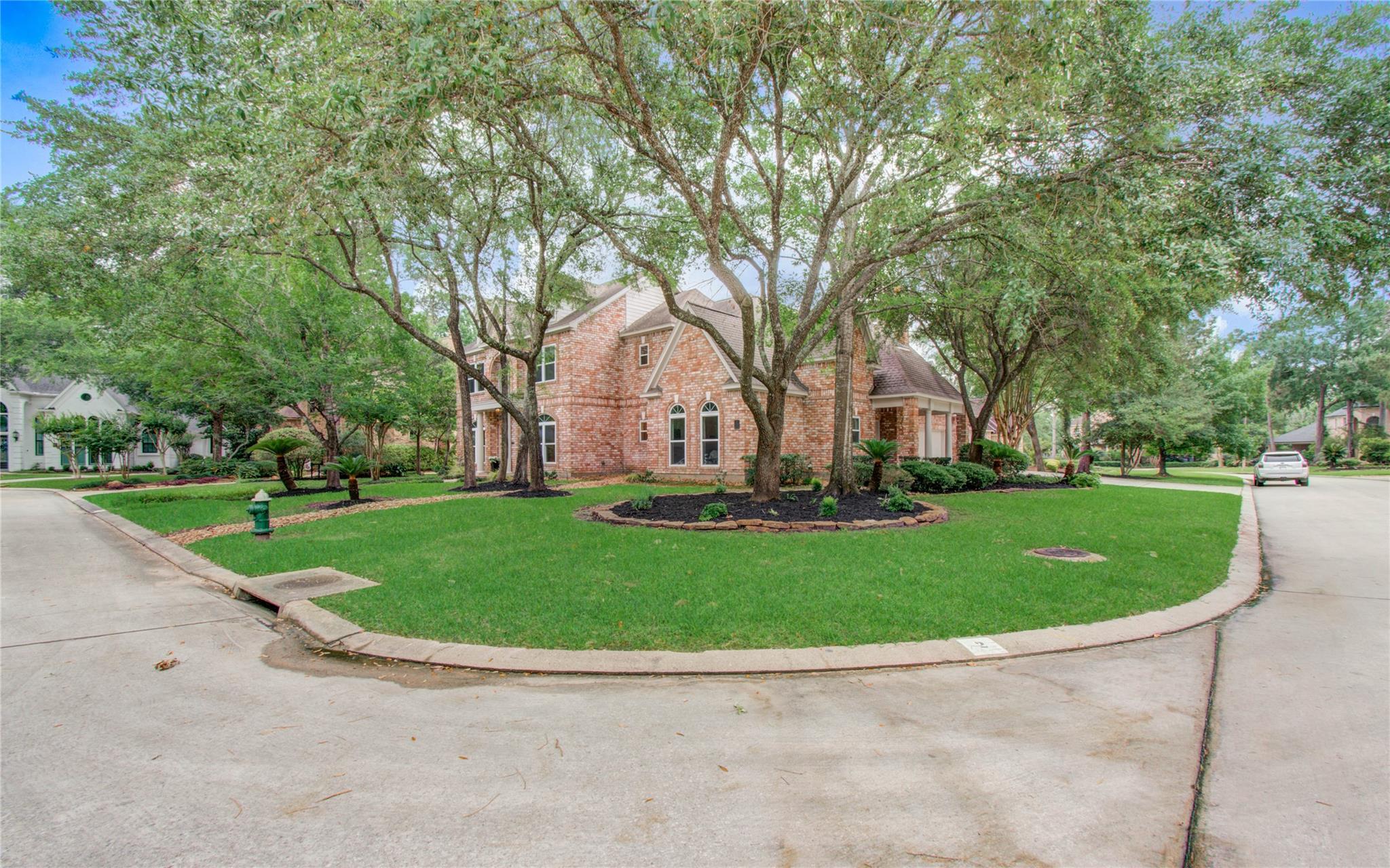 2 English Glade Court 2