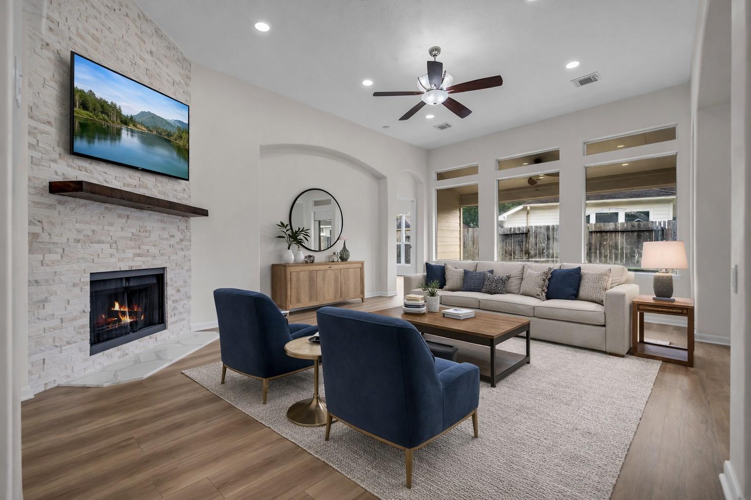 3906 Inglewood Circle
