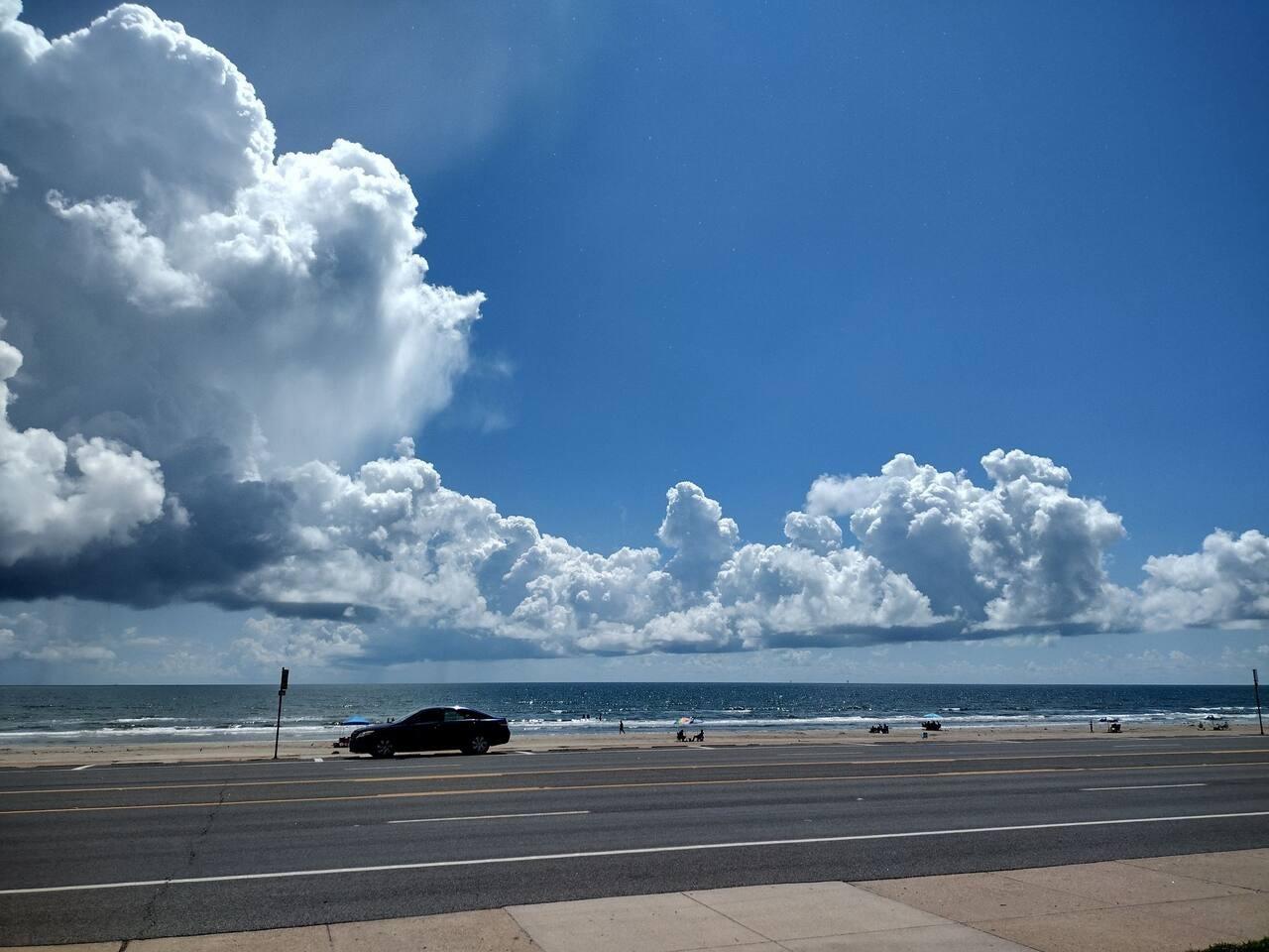 6300 Seawall Boulevard 6107