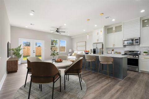 Photo of 7220 Avenue B, Houston, TX 77011 (MLS # 7500607)