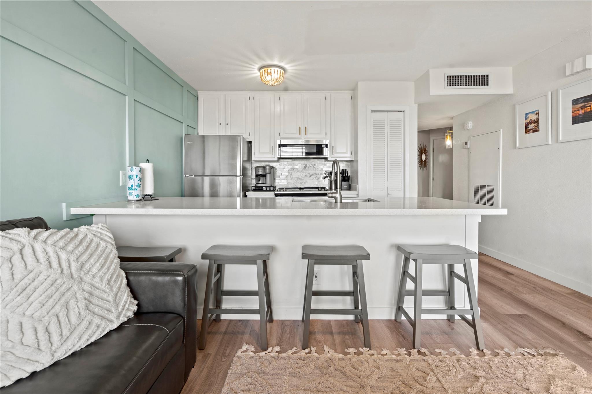 9520 Seawall Boulevard 315