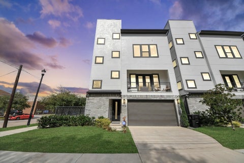 Photo of 1705 Dennis Street, Houston, TX 77004 (MLS # 80214239)