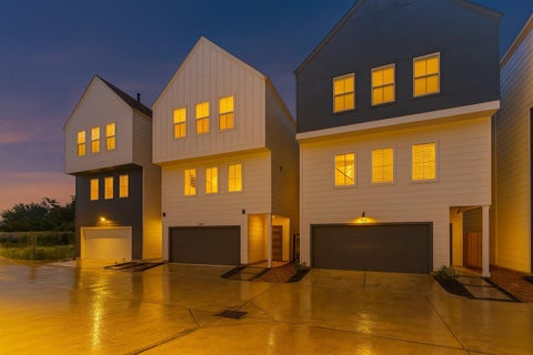 Photo of 8317 Springwood Canyon Lane, Houston, TX 77055 (MLS # 69085553)