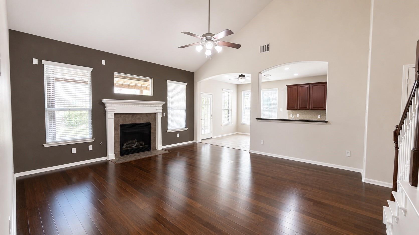 14915 Meridian Park Lane