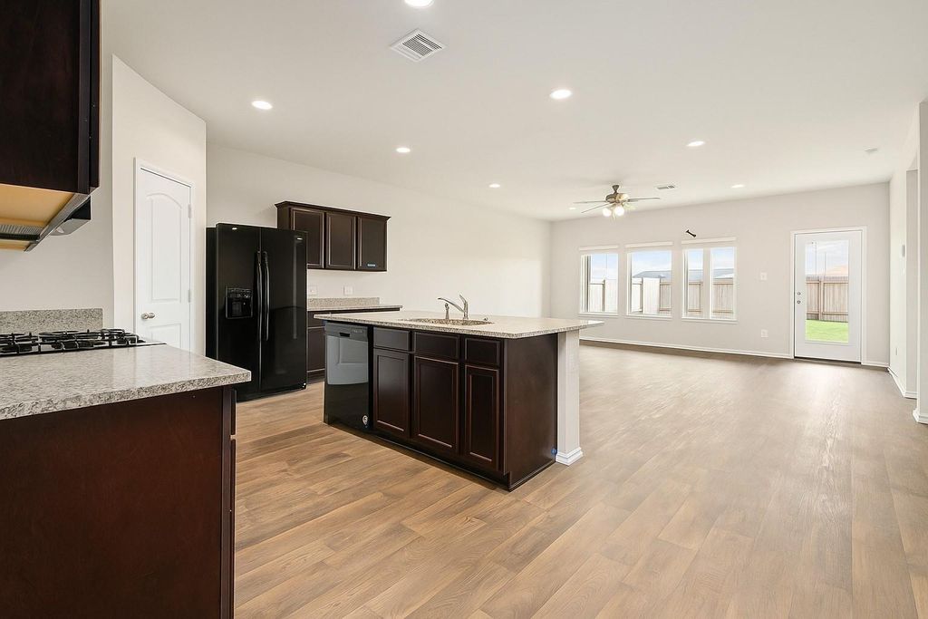 Photo of 15422 Massey Forest Road, Conroe, TX 77357 (MLS # 50894547)