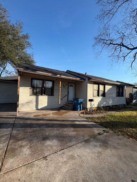 801 Avenue A South Houston TX 77587