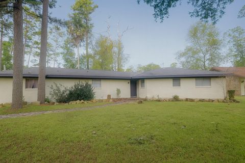 203 Loon River Drive Huffman TX 77336